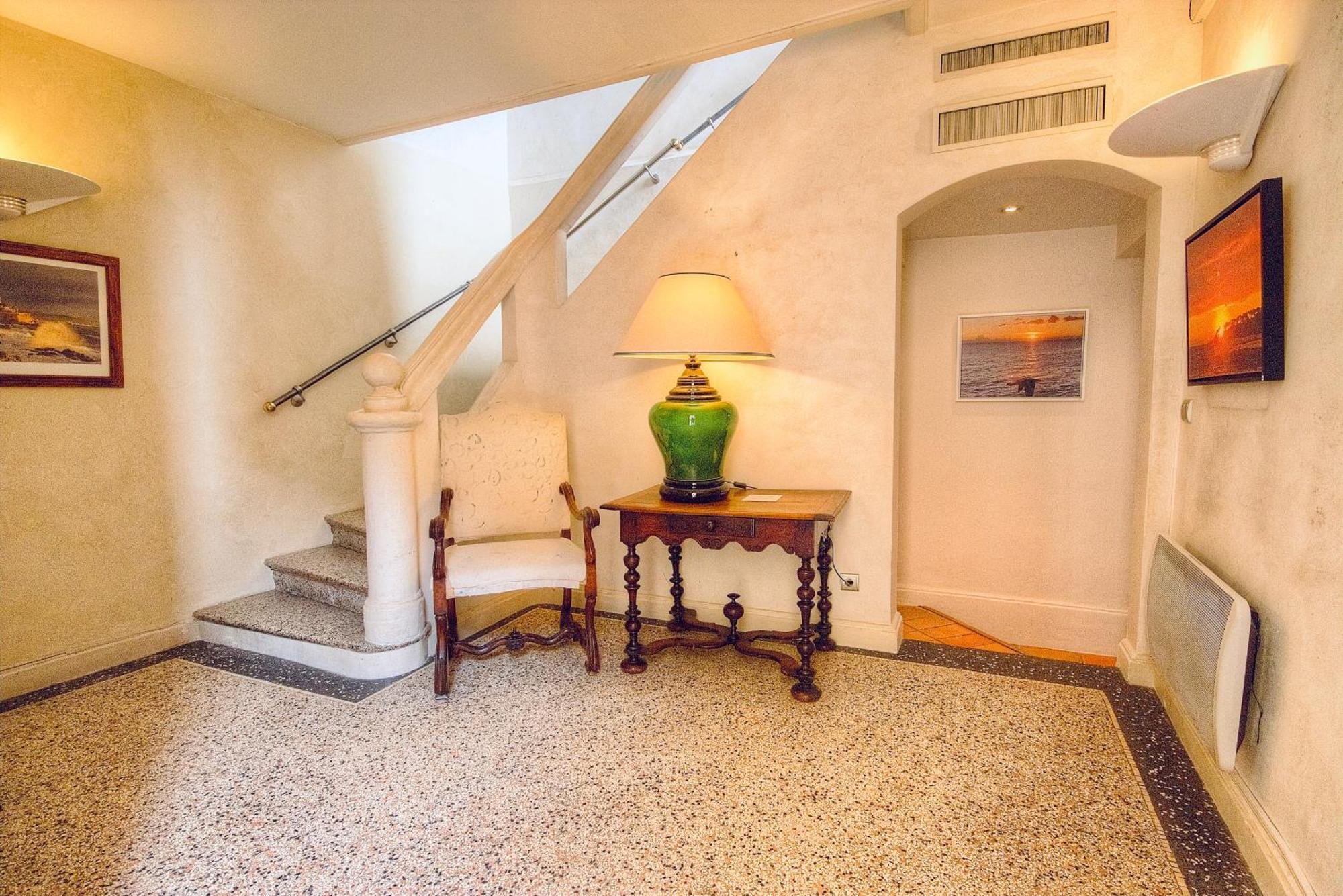 Les Remparts Antibes Location Apartment ภายนอก รูปภาพ